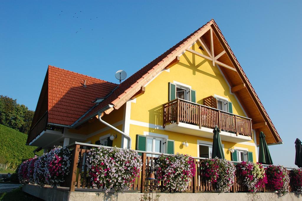 Weingut-Gaestehaus Birnstingl Gamlitz Camera foto